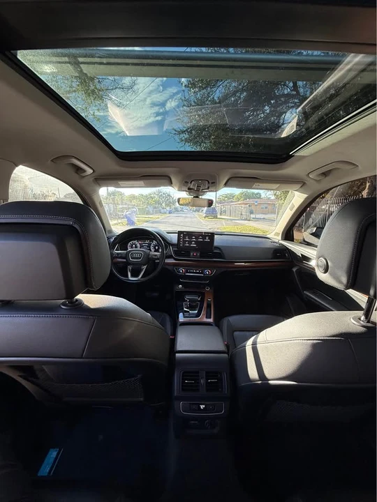 2023 Audi FY SQ5 - Image 10 of 13