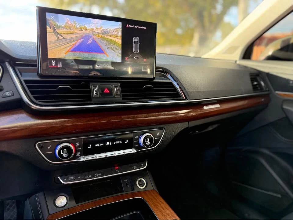2023 Audi FY SQ5 - Image 12 of 13