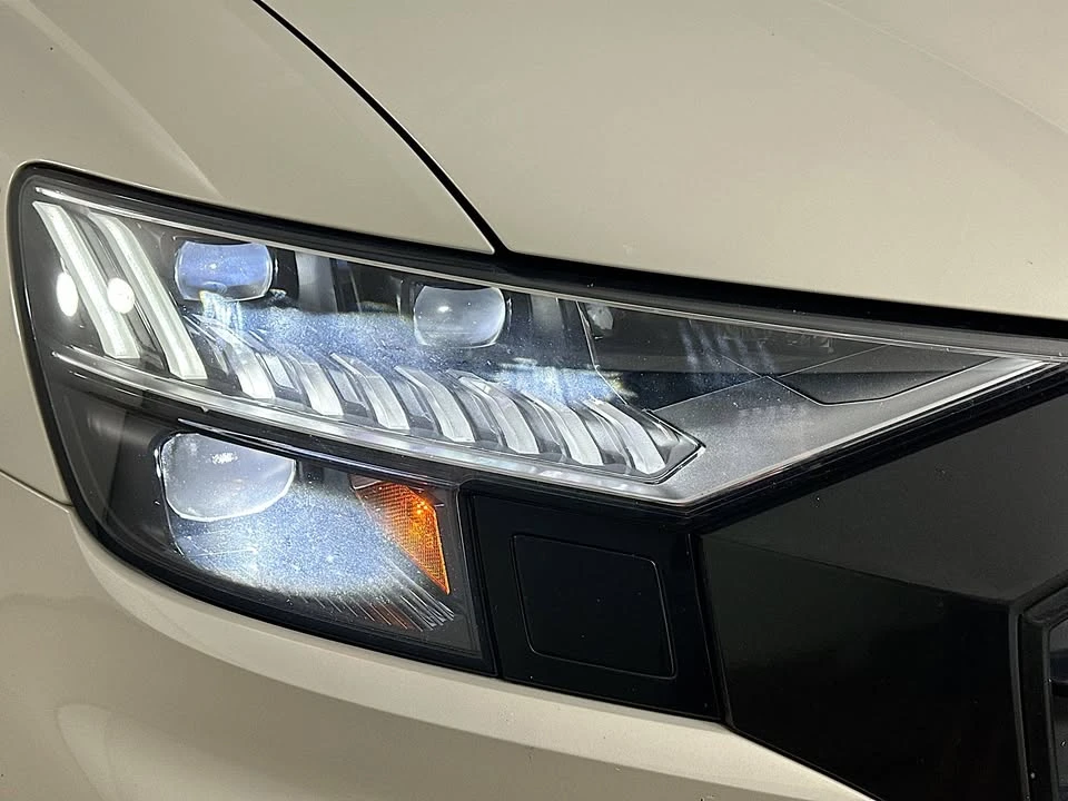 2023 Audi SQ8 - Image 10 of 15