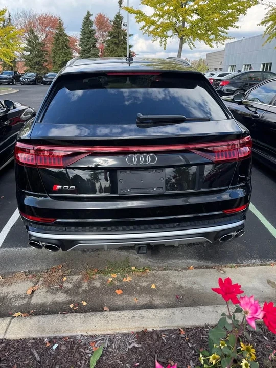 2023 Audi SQ8 - Image 2 of 7