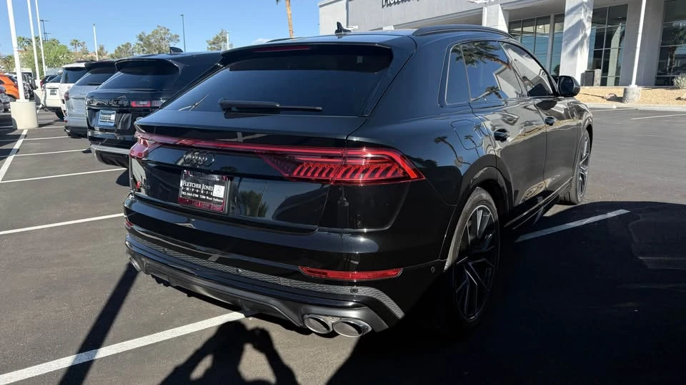 2023 Audi SQ8 - Image 3 of 4