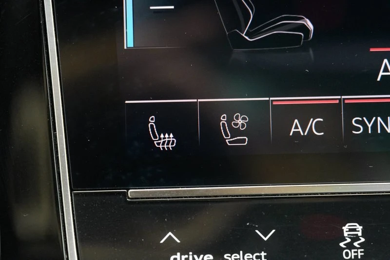 2023 Audi SQ8 - Image 13 of 20