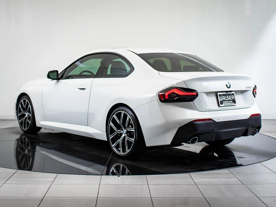 2023 BMW G42 2 Series - Image 10 of 21