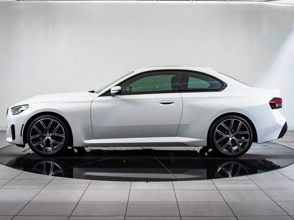 2023 BMW G42 2 Series - Image 11 of 21