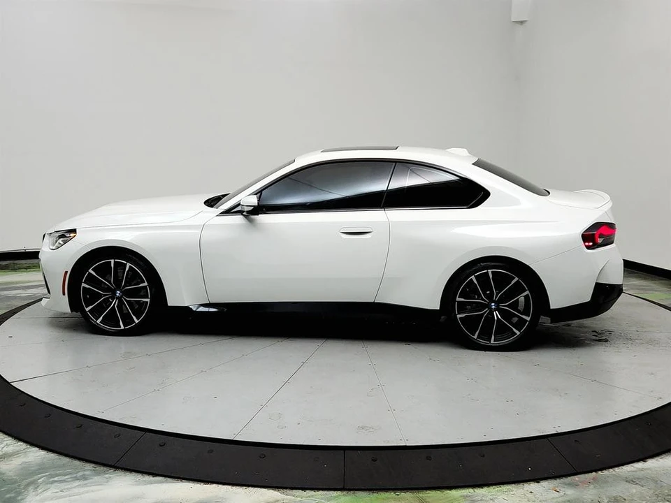 2023 BMW G42 2 Series - Image 8 of 12