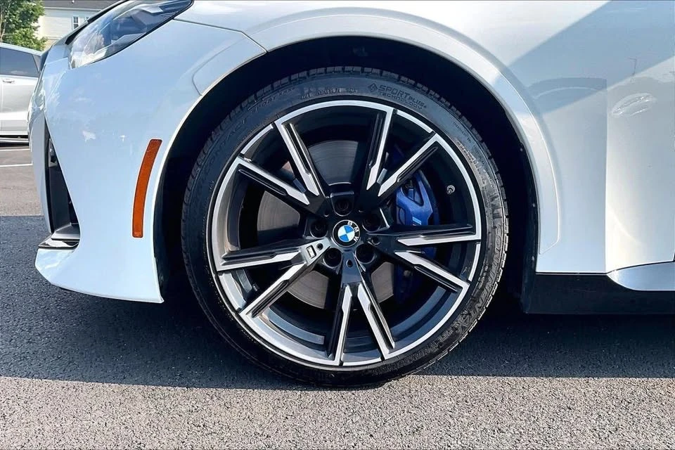 2023 BMW G42 M240i - Image 8 of 20