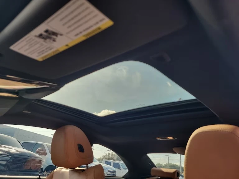 2023 BMW G42 2 Series - Image 12 of 18