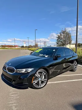 2023 BMW 3 Series 318i Sedan 4D