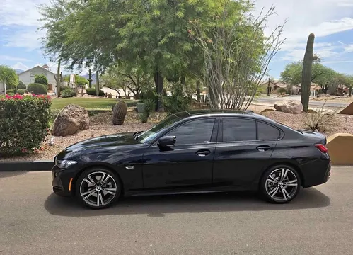 2023 BMW 3 Series 330e Sedan 4D