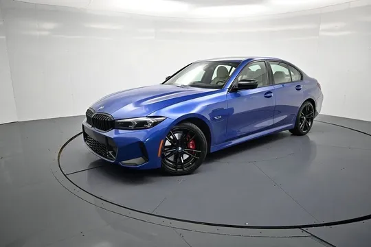 2023 BMW 3 Series 330e iPerformance