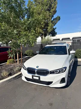 2023 BMW 3 Series 330i Sedan 4D