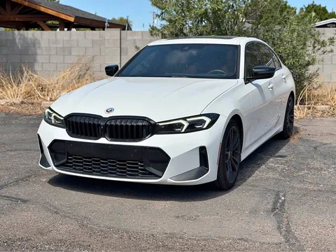 2023 BMW 3 Series 330i Sedan 4D