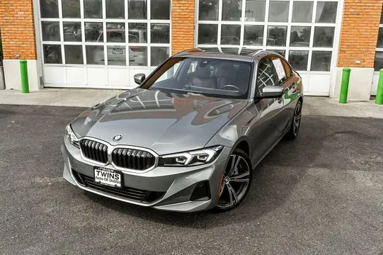 2023 BMW 3 Series 330i xDrive