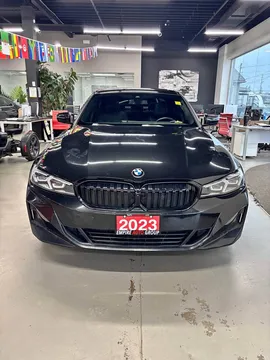 2023 BMW 330i xDrive