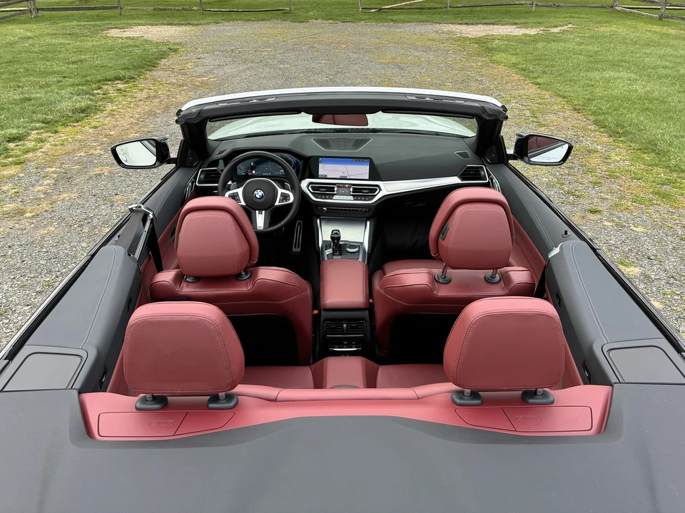 2023 BMW 4 Series - Image 13 of 21