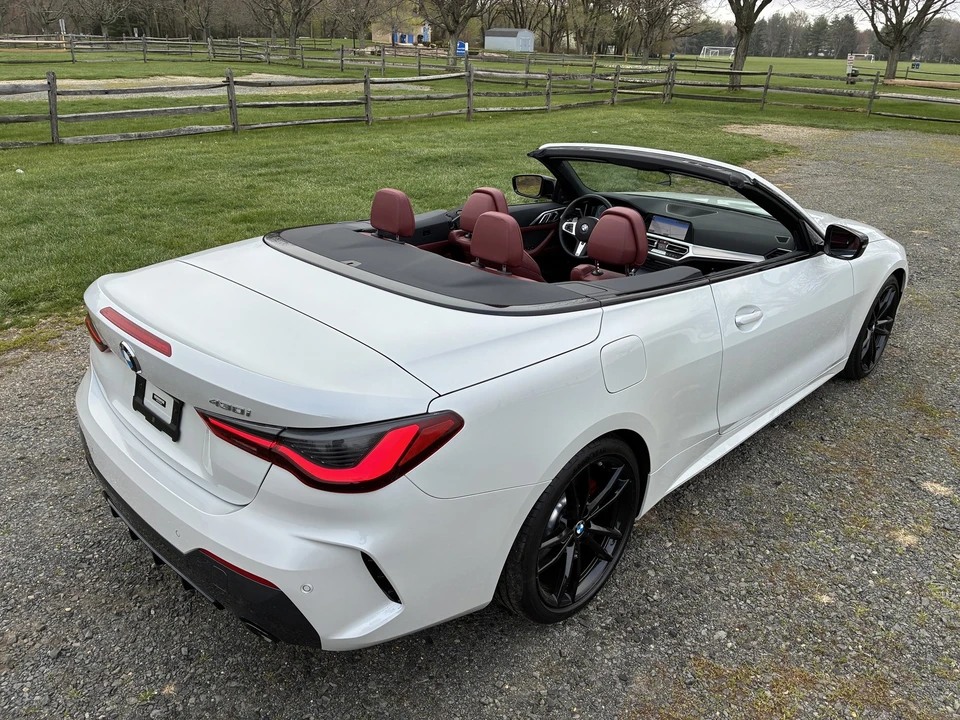 2023 BMW 4 Series - Image 10 of 21