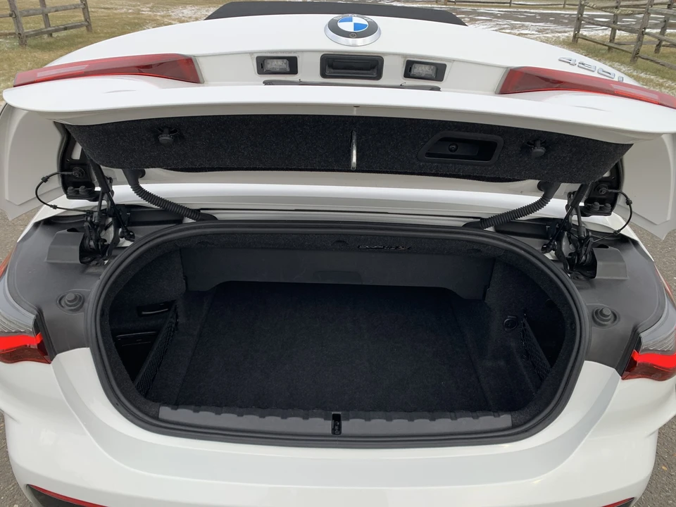 2023 BMW 4 Series - Image 18 of 21