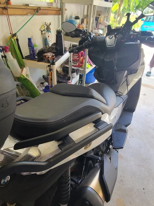 2023 BMW Motorcycles - Image 3 of 4