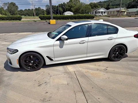 2023 BMW 5 Series 530i Sedan 4D