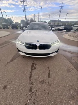 2023 BMW 5 Series 530i xDrive Sedan 4D