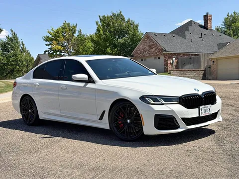 2023 BMW 5 Series 550i xDrive Sedan 4D