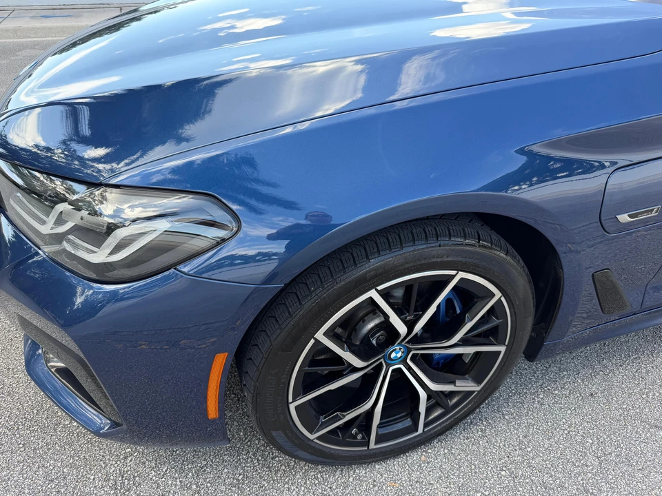 2023 BMW G30 5 Series Sedan - Image 30 of 31