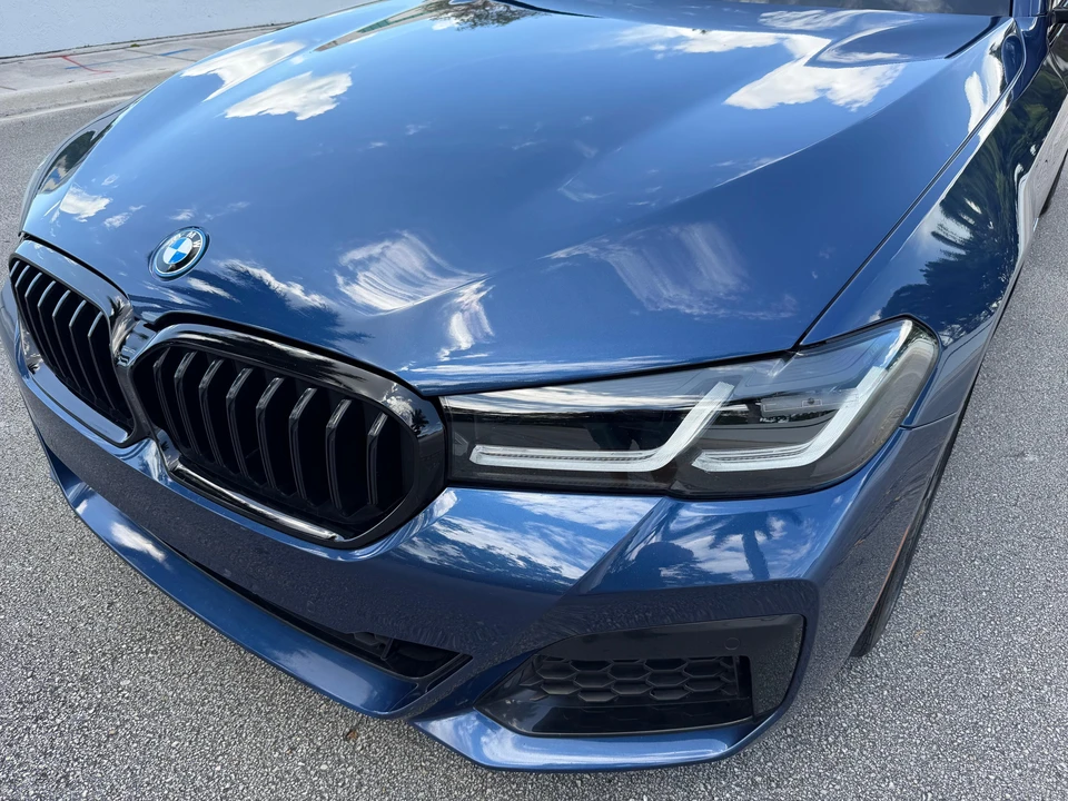 2023 BMW G30 5 Series Sedan - Image 28 of 31