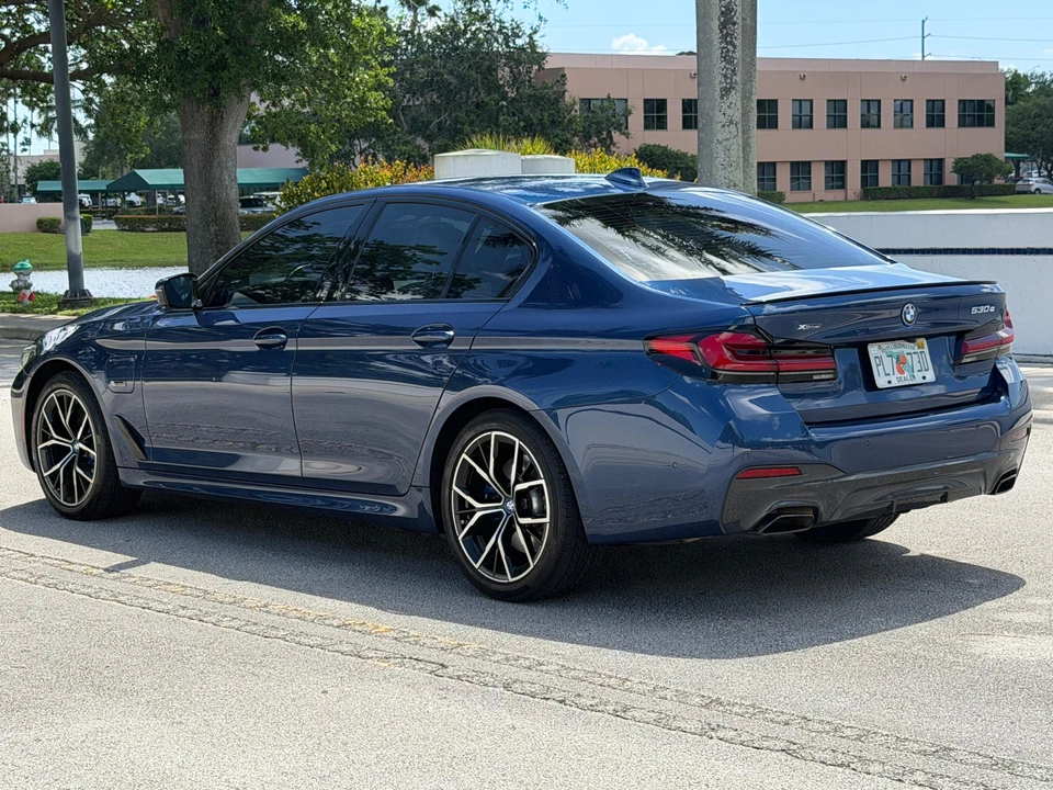2023 BMW G30 5 Series Sedan - Image 13 of 31