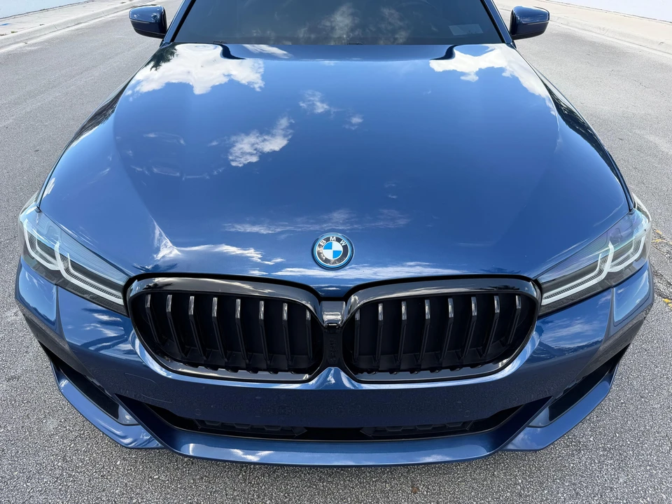 2023 BMW G30 5 Series Sedan - Image 26 of 31