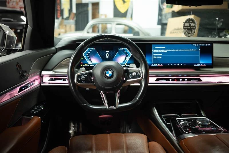 2023 BMW G70 7 Series - Image 18 of 20