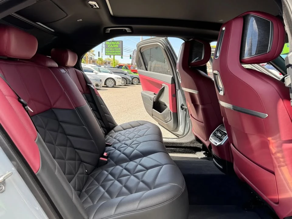 2023 BMW G70 7 Series - Image 15 of 20