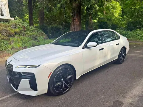 2023 BMW 7 Series 740 M Package