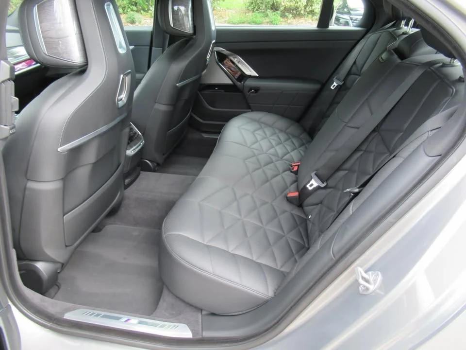 2023 BMW G70 7 Series - Image 12 of 12