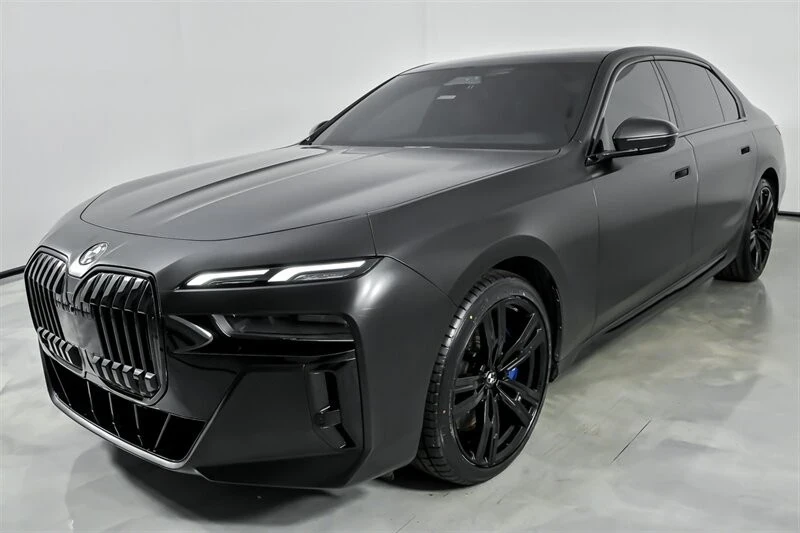 2023 BMW G70 7 Series - Image 6 of 21