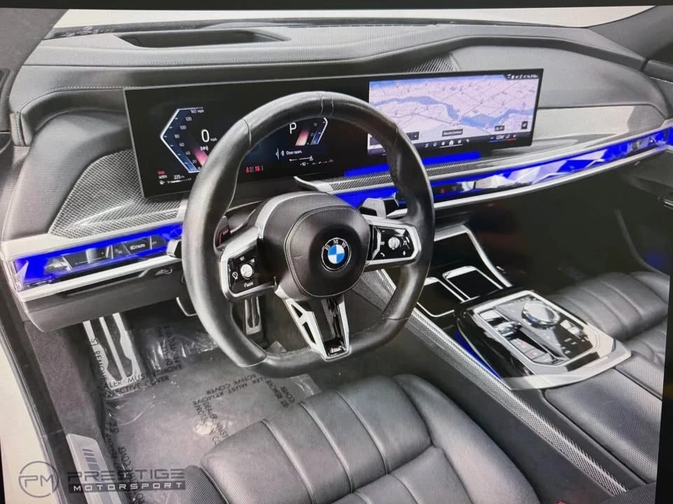 2023 BMW G70 7 Series - Image 10 of 15