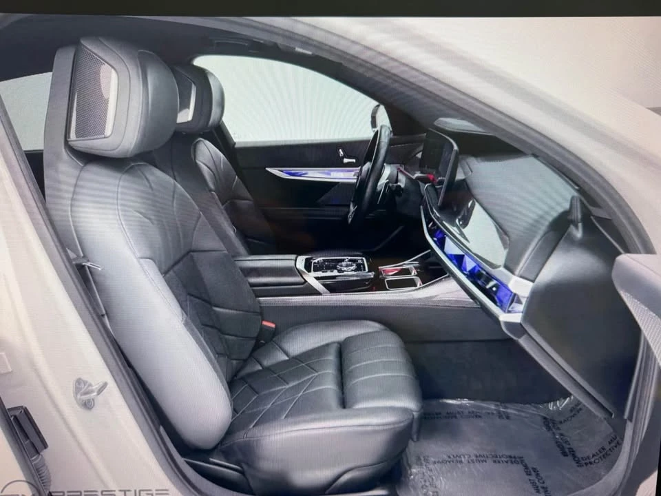 2023 BMW G70 7 Series - Image 6 of 15