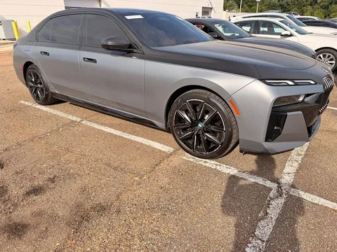 2023 BMW 7 Series 740i Sedan 4D