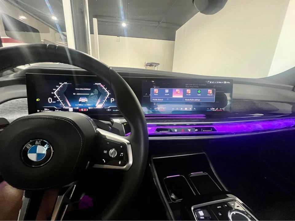 2023 BMW G70 7 Series - Image 4 of 10