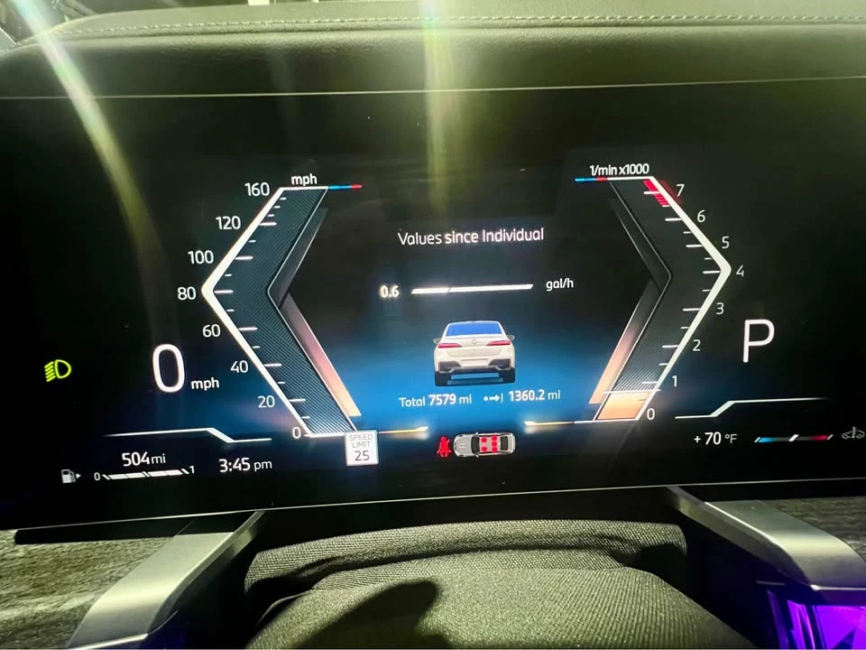 2023 BMW G70 7 Series - Image 7 of 10