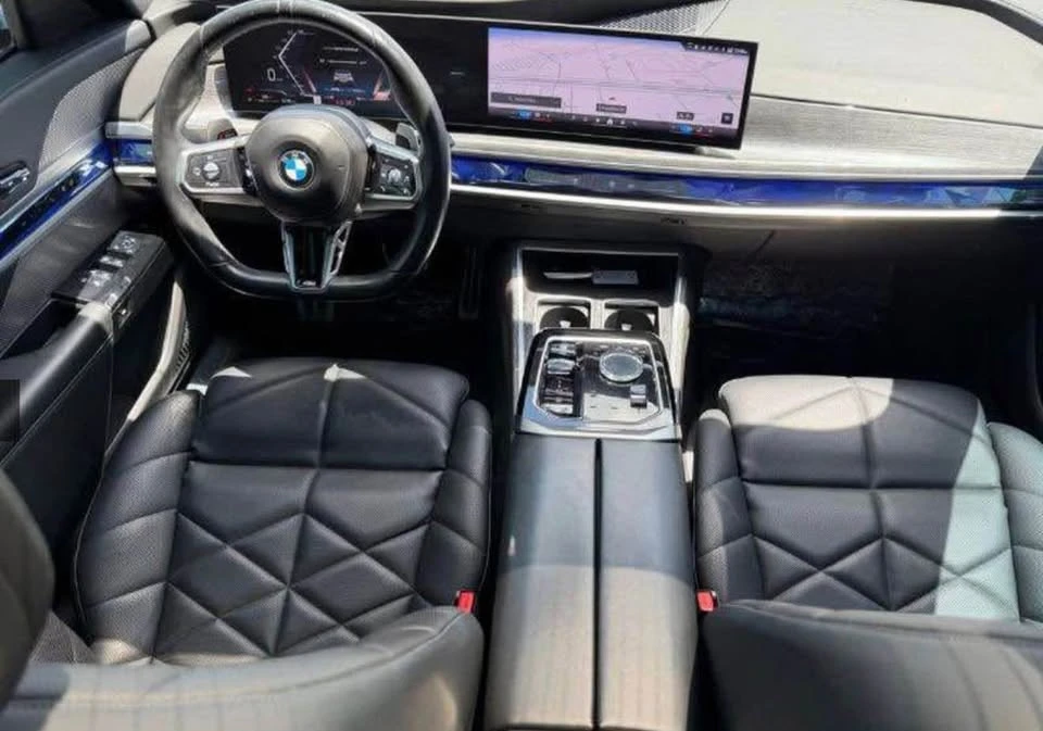 2023 BMW G70 7 Series - Image 3 of 6