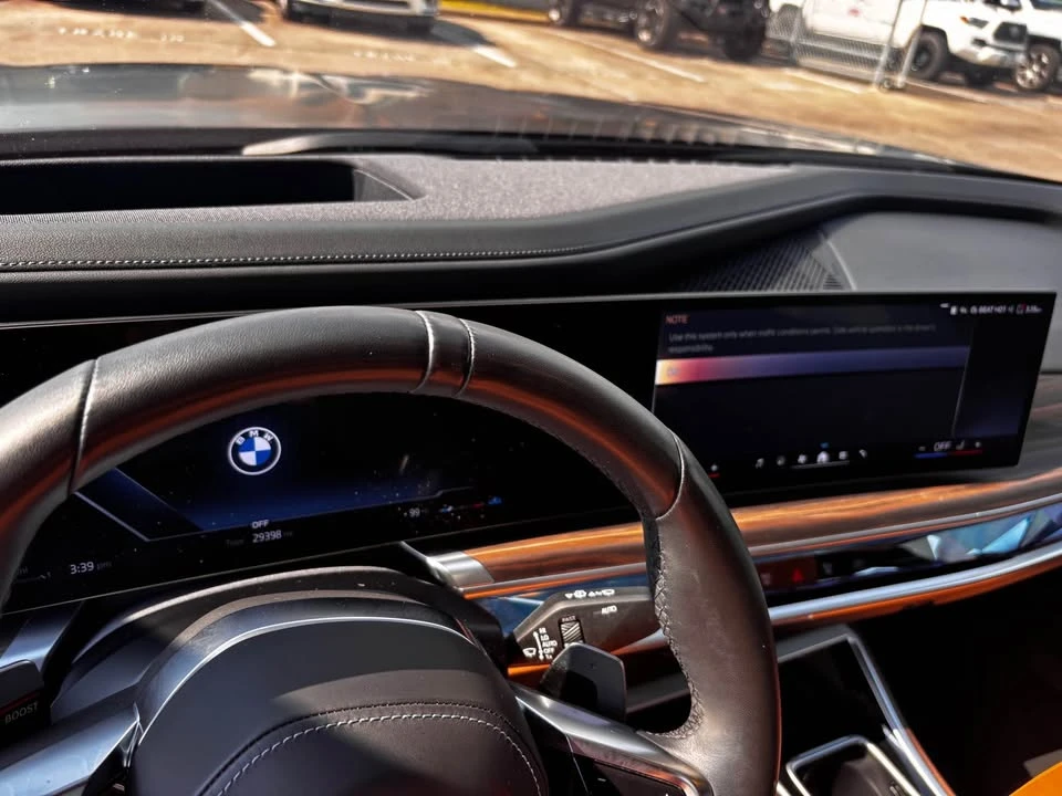 2023 BMW G70 7 Series - Image 6 of 9