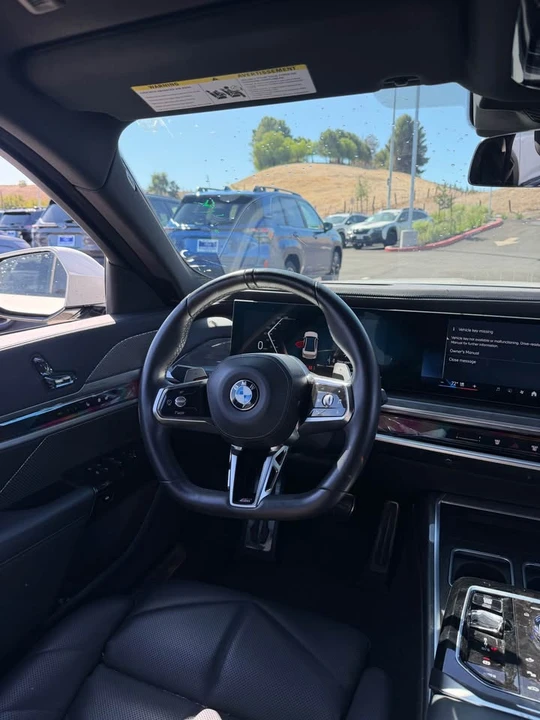 2023 BMW G70 7 Series - Image 7 of 11