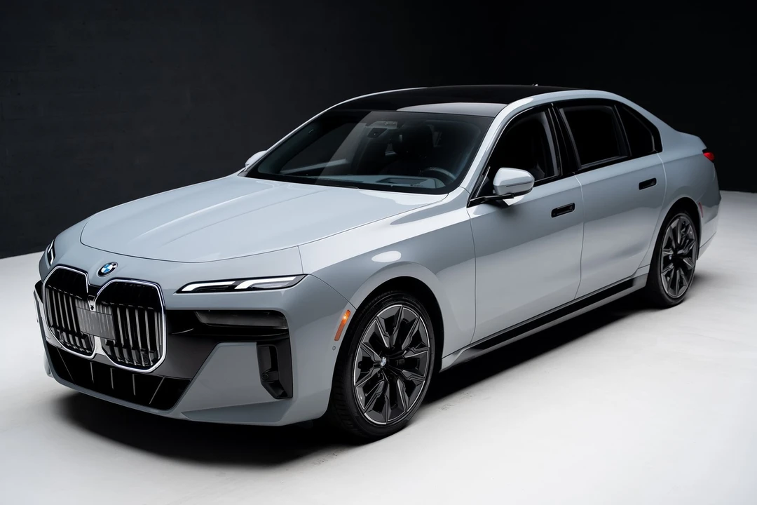 2023 BMW G70 7 Series - Image 6 of 21