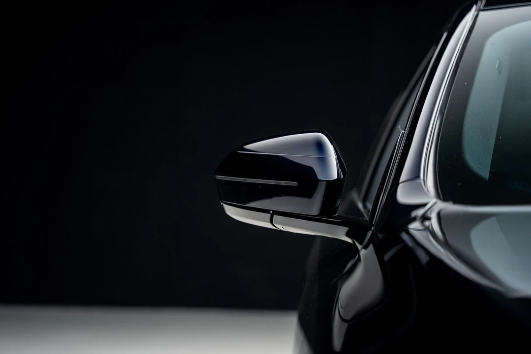 2023 BMW G70 7 Series - Image 15 of 21