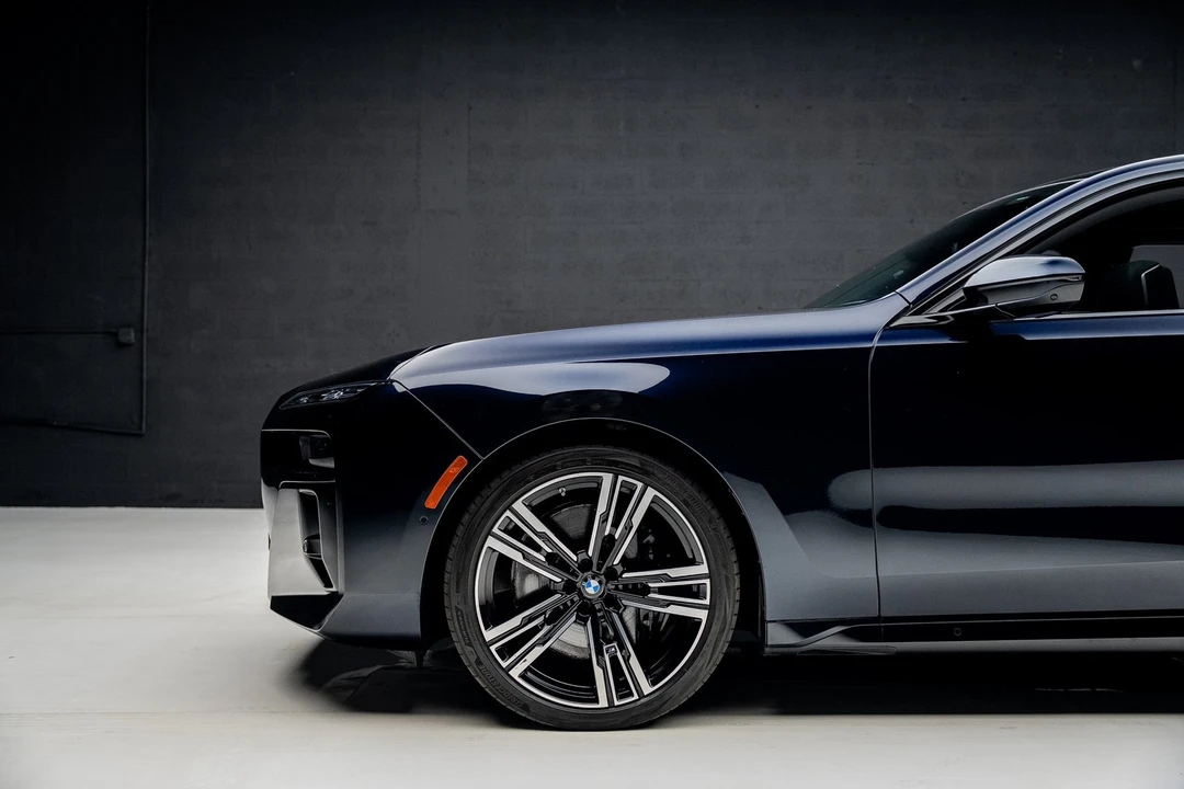 2023 BMW G70 7 Series - Image 19 of 21