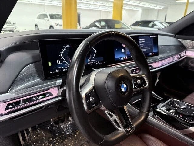 2023 BMW G70 7 Series - Image 7 of 20