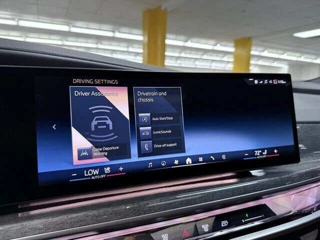2023 BMW G70 7 Series - Image 13 of 20