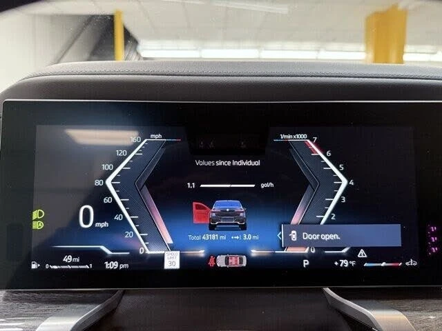 2023 BMW G70 7 Series - Image 10 of 20