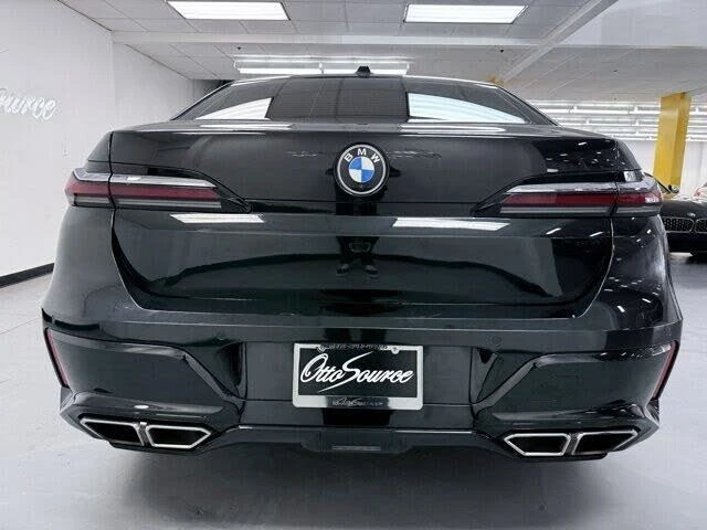 2023 BMW G70 7 Series - Image 4 of 20