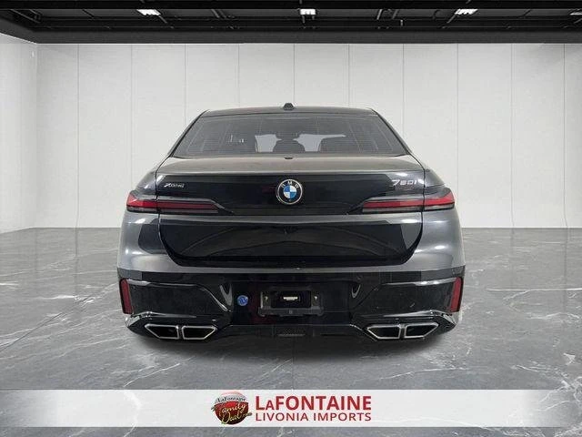 2023 BMW G70 7 Series - Image 6 of 8